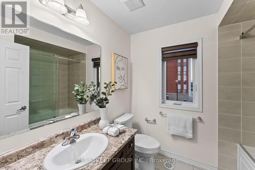 340 Lagerfeld Drive, Brampton, ON - Indoor Photo Showing Bathroom