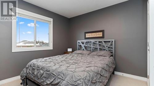 1 Watson Crescent, St. Thomas, ON - Indoor Photo Showing Bedroom