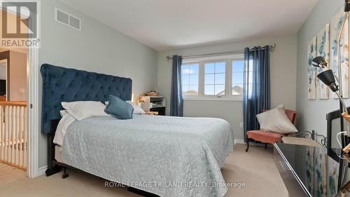 1 Watson Crescent, St. Thomas, ON - Indoor Photo Showing Bedroom