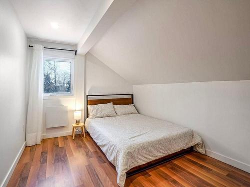 Chambre Ã Â coucher - 214 Rue Corona, Rosemère, QC - Indoor Photo Showing Bedroom