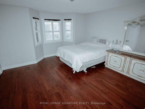 945 Mandolin Pl, Mississauga, ON - Indoor Photo Showing Bedroom