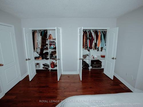 945 Mandolin Pl, Mississauga, ON - Indoor Photo Showing Bedroom