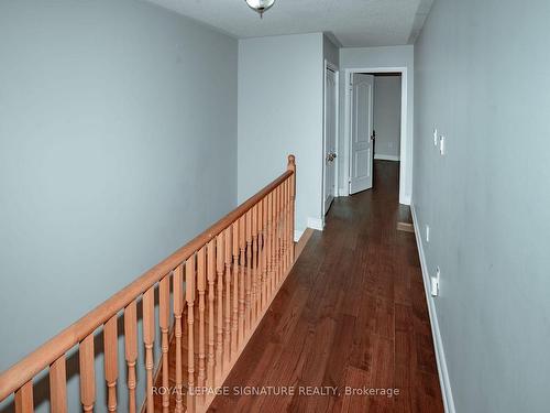 945 Mandolin Pl, Mississauga, ON - Indoor Photo Showing Other Room