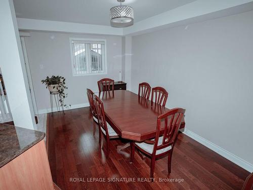 945 Mandolin Pl, Mississauga, ON - Indoor Photo Showing Dining Room