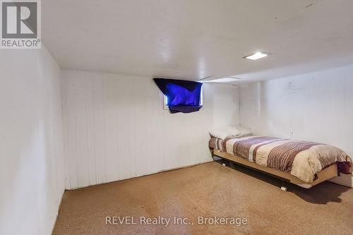 428 Carlton Street, St. Catharines (445 - Facer), ON - Indoor Photo Showing Bedroom