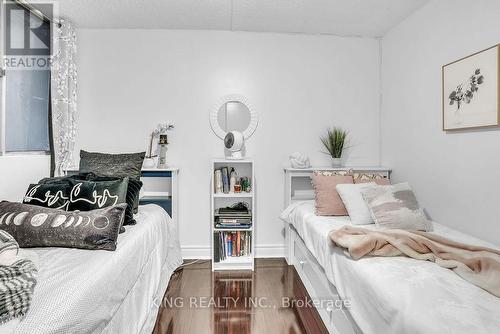 1412 - 3380 Eglinton Avenue E, Toronto, ON - Indoor Photo Showing Bedroom