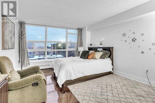 1412 - 3380 Eglinton Avenue E, Toronto, ON - Indoor Photo Showing Bedroom