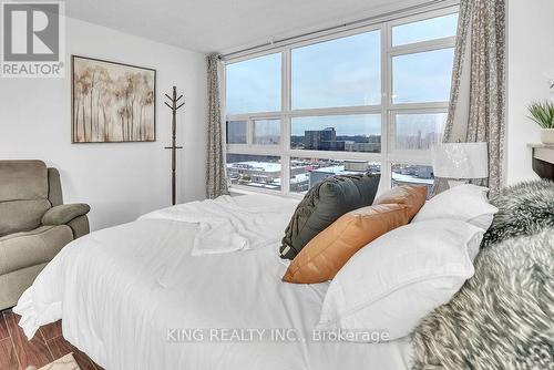 1412 - 3380 Eglinton Avenue E, Toronto, ON - Indoor Photo Showing Bedroom