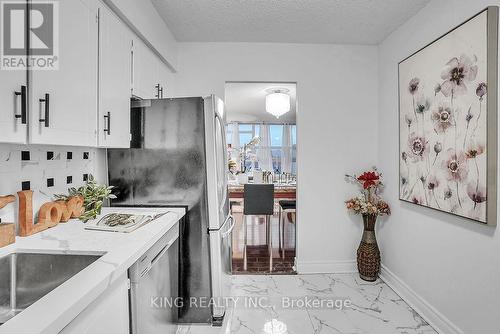 1412 - 3380 Eglinton Avenue E, Toronto, ON - Indoor Photo Showing Kitchen