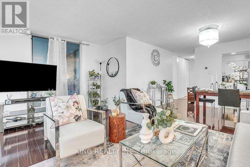 1412 - 3380 Eglinton Avenue E, Toronto, ON - Indoor