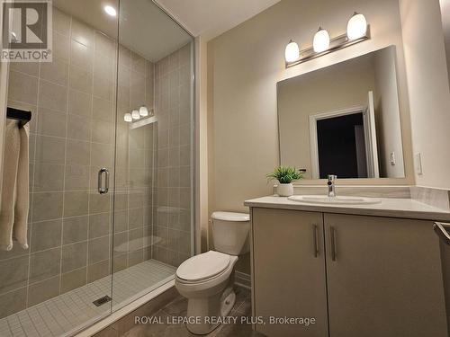 1306 Dempster Lane, Oakville, ON - Indoor Photo Showing Bathroom