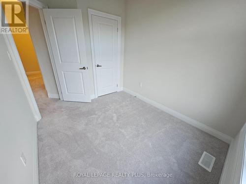 1306 Dempster Lane, Oakville, ON - Indoor Photo Showing Other Room