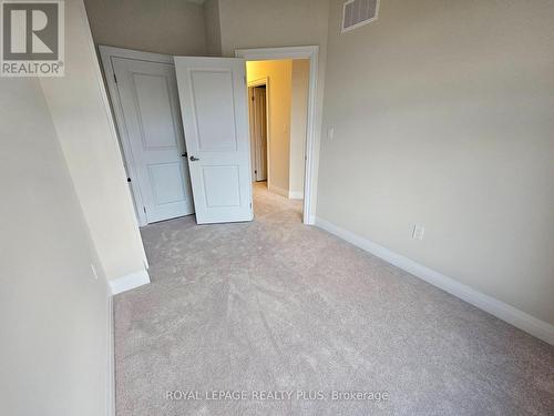 1306 Dempster Lane, Oakville, ON - Indoor Photo Showing Other Room