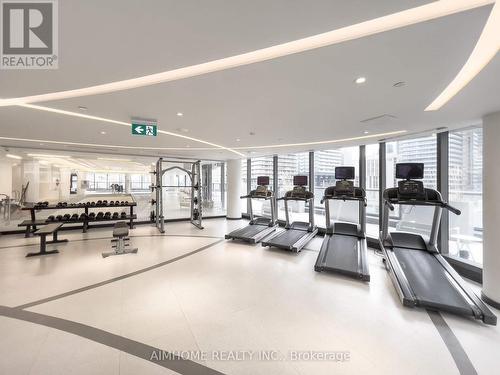 4011 - 11 Wellesley Street W, Toronto, ON - Indoor Photo Showing Gym Room