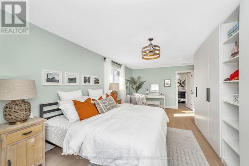 8340 Bank Street, Ottawa, ON - Indoor Photo Showing Bedroom