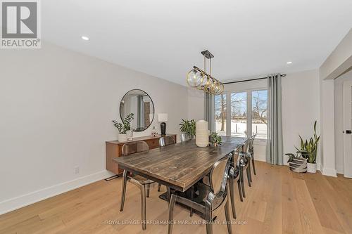 8340 Bank Street, Ottawa, ON - Indoor Photo Showing Dining Room