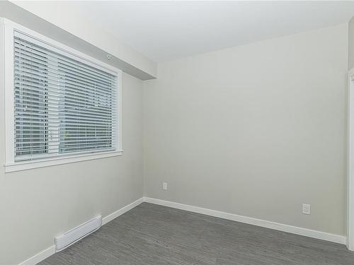 401-2843 Jacklin Rd, Langford, BC - Indoor Photo Showing Other Room