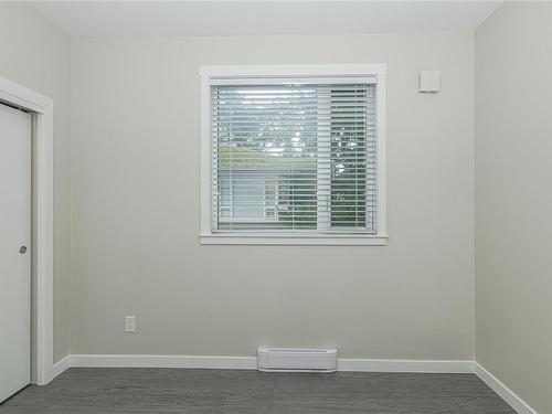 401-2843 Jacklin Rd, Langford, BC - Indoor Photo Showing Other Room