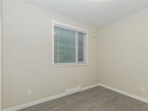 401-2843 Jacklin Rd, Langford, BC - Indoor Photo Showing Other Room