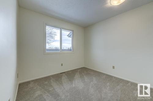 #14 4610 17 Av Nw, Edmonton, AB - Indoor Photo Showing Other Room