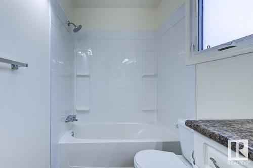 #14 4610 17 Av Nw, Edmonton, AB - Indoor Photo Showing Bathroom