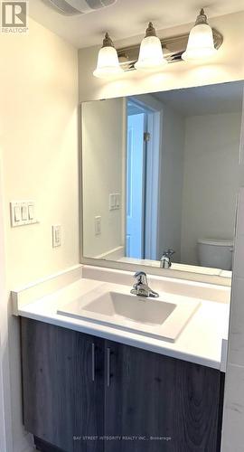 82 Millman Lane, Richmond Hill, ON - Indoor Photo Showing Bathroom