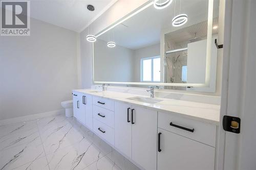 13013 104B Street, Grande Prairie, AB - Indoor Photo Showing Bathroom