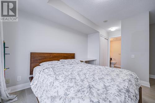 1808 - 25 Town Centre Crt Street S, Toronto, ON - Indoor Photo Showing Bedroom