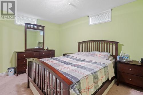 1312 Corley Drive North Drive E, London, ON - Indoor Photo Showing Bedroom