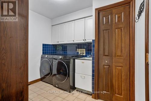 1312 Corley Drive North Drive E, London, ON - Indoor Photo Showing Laundry Room