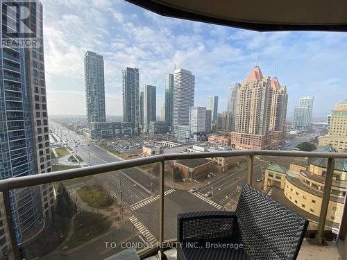 1802 - 310 Burnhamthorpe Road W, Mississauga, ON - Outdoor With View