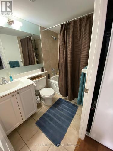 1802 - 310 Burnhamthorpe Road W, Mississauga, ON - Indoor Photo Showing Bathroom