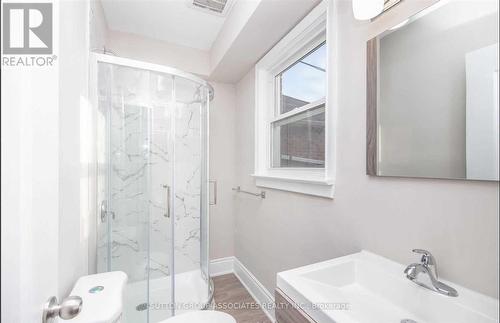 Main - 521 Rogers Road, Toronto, ON - Indoor Photo Showing Bathroom