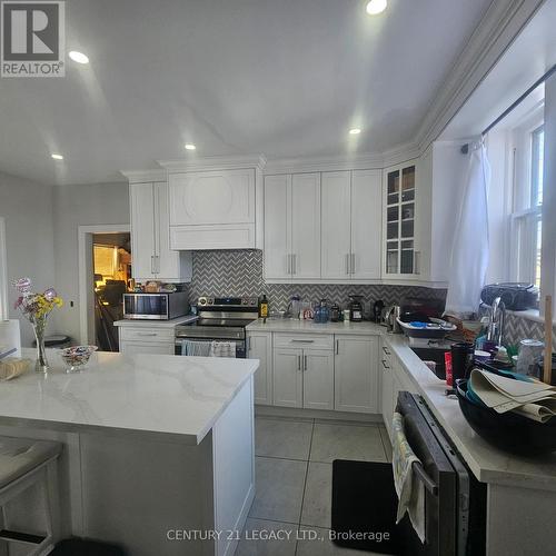 1642 Colborne Street E, Brant, ON - Indoor Photo Showing Kitchen With Double Sink With Upgraded Kitchen