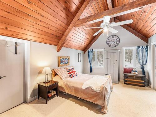 Mezzanine - 191 Ch. Frizzle, Lac-Brome, QC - Indoor Photo Showing Bedroom