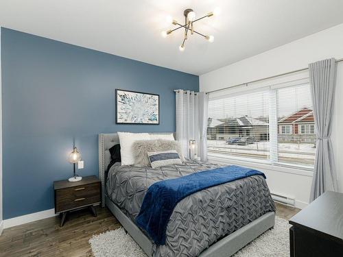 Master bedroom - 8815  - 8817 Rue M.-J.-Drapeau, Mirabel, QC - Indoor Photo Showing Bedroom