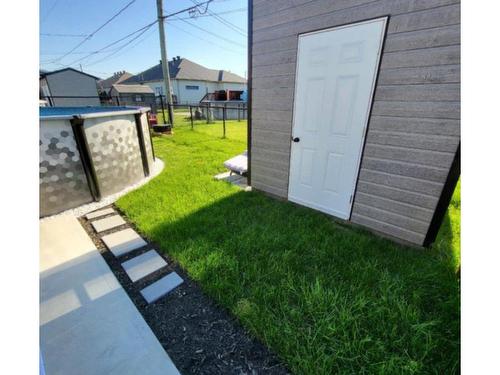 Backyard - 8815  - 8817 Rue M.-J.-Drapeau, Mirabel, QC - Outdoor