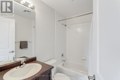 211 - 84 Aspen Springs Drive, Clarington, ON - Indoor Photo Showing Bathroom