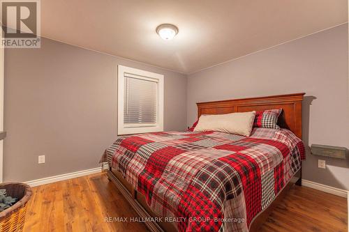 2535 County Rd 17 Road, Champlain, ON - Indoor Photo Showing Bedroom