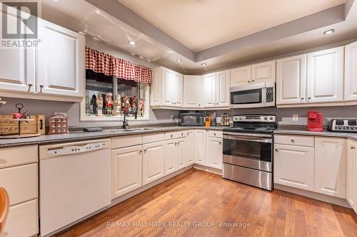 2535 County Rd 17 Road, Champlain, ON - Indoor Photo Showing Kitchen