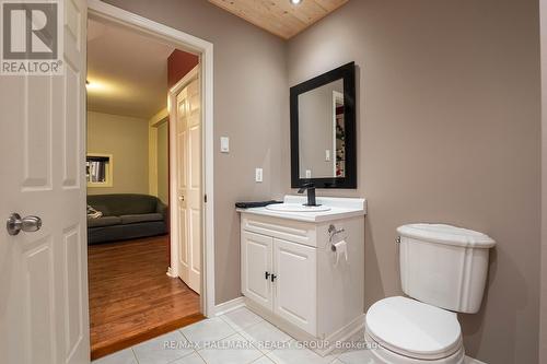 2535 County Rd 17 Road, Champlain, ON - Indoor Photo Showing Bathroom