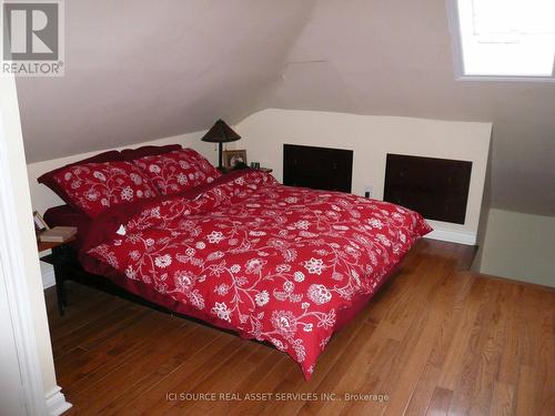 2 - 45 A Benlamond Avenue, Toronto, ON - Indoor Photo Showing Bedroom