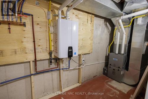 4213 Briarwood Avenue, Niagara Falls (212 - Morrison), ON - Indoor Photo Showing Basement