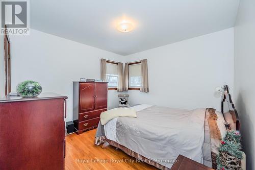 68 Vancouver Drive, Guelph (Central East), ON - Indoor Photo Showing Bedroom