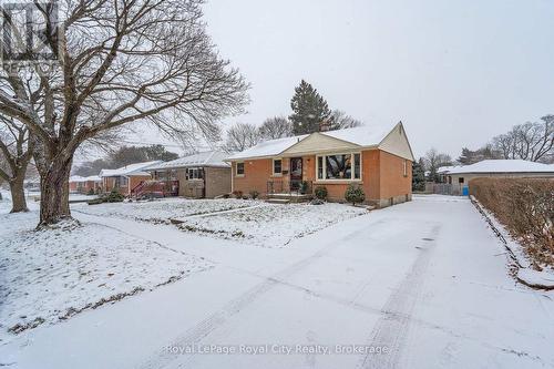 68 Vancouver Drive, Guelph (Central East), ON - Outdoor