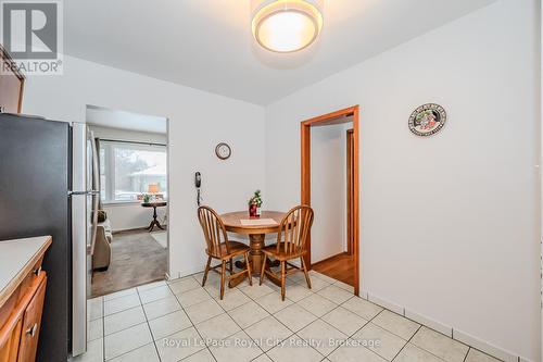 68 Vancouver Drive, Guelph (Central East), ON - Indoor Photo Showing Dining Room