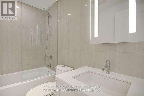 3607 - 470 Front Street W, Toronto, ON - Indoor Photo Showing Bathroom