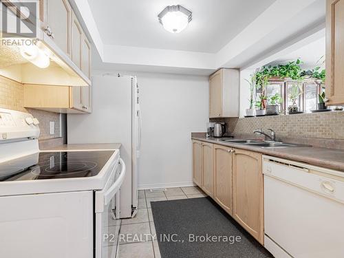 55 Srigley Street, Barrie, ON - Indoor Photo Showing Kitchen With Double Sink