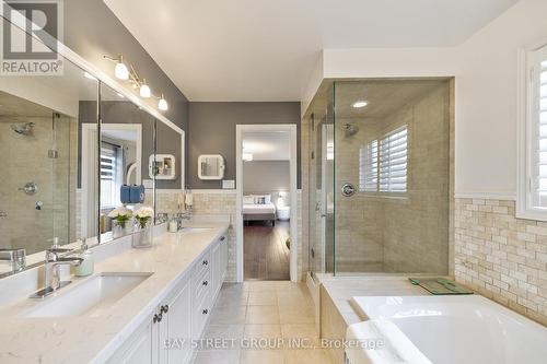 177 Farrington Cross, Milton, ON - Indoor Photo Showing Bathroom