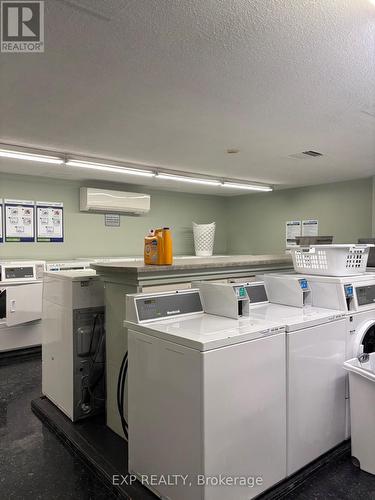 707 - 900 Dynes Road, Ottawa, ON - Indoor Photo Showing Laundry Room